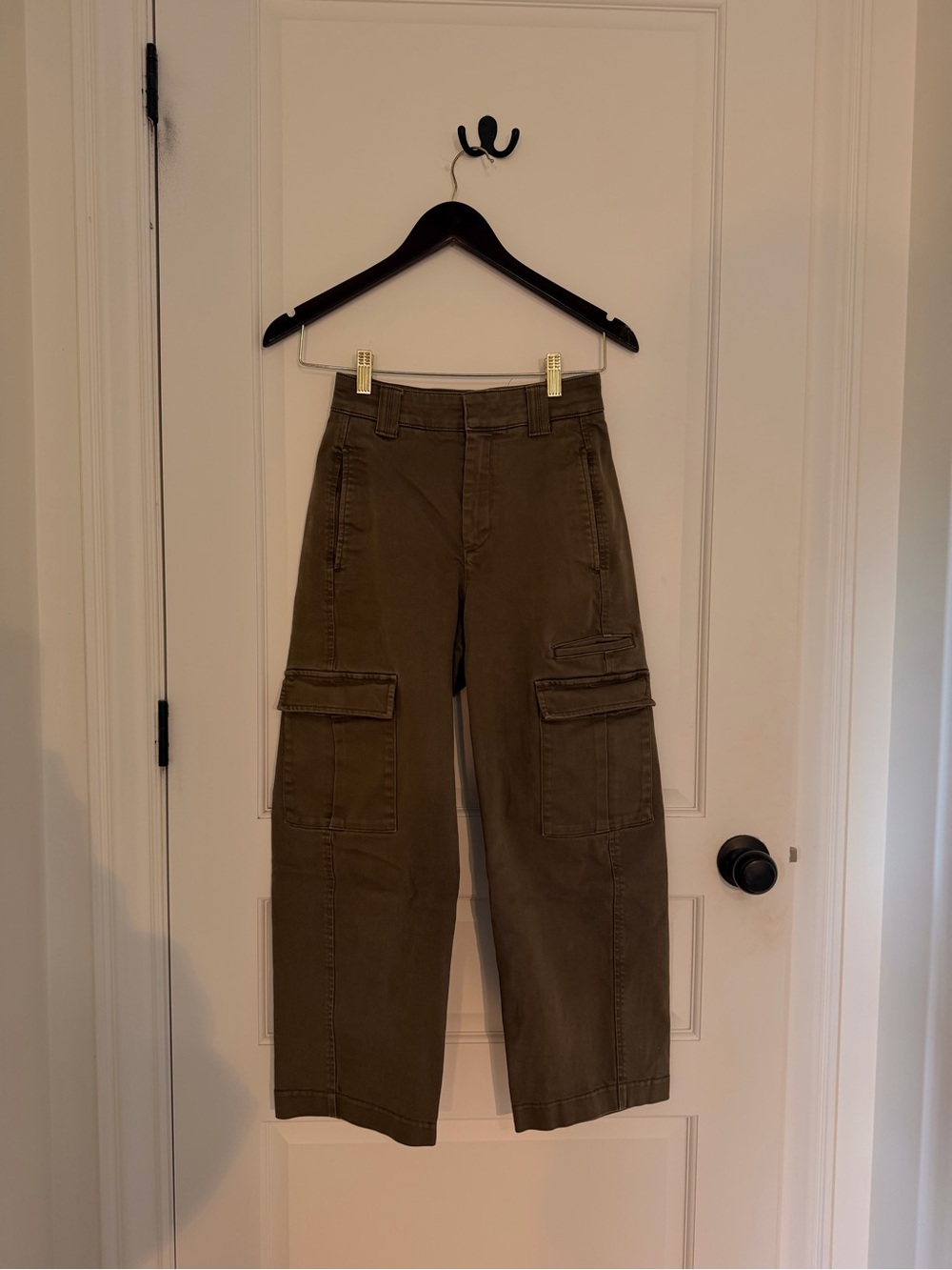 Aritzia Wilfred Free Cargo Pants | Olive Green | Size 0
